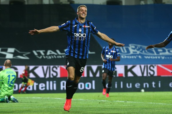 Atalanta superó por 6-2 al Brescia para retomar al subliderato de la Serie A italiana. (Twitter: @Atalanta_BC)