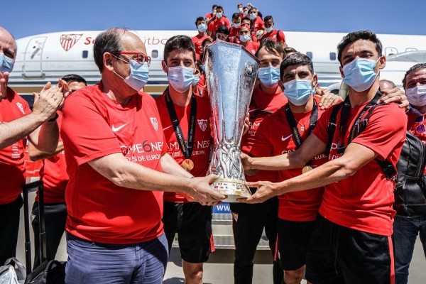 El Sevilla será cabeza de serie. Fotos: Twitter @SevillaFC