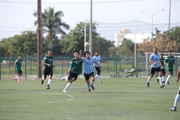 Este fin de semana vuelven las emociones de la Liga de Futbol de Primera Fuerza Libre Municipal.