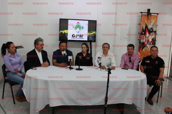 Van por cinco mil corredores en pedestre 'Por la Vida'