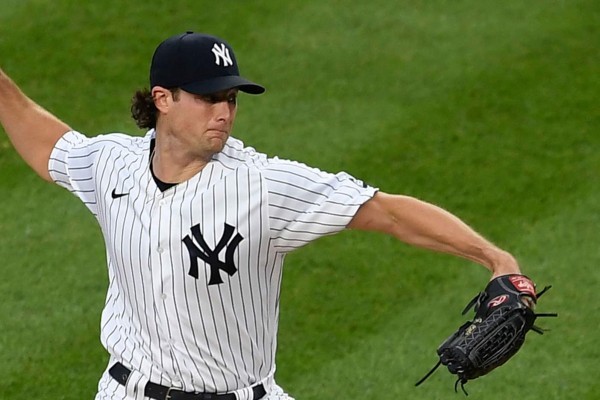 Gerrit Cole logra su cuarto triunfo de la campaña.