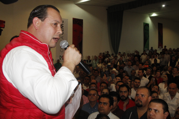 Juan Ernesto Millán Piestch.