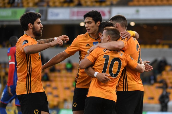 El Wolverhampton, con la victoria, se sitúa sexto, con un punto por encima del Tottenham. (Twitter @WolvesEspanol)