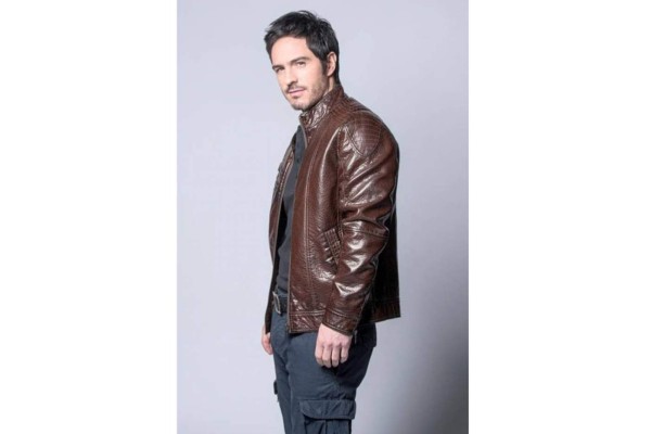Mauricio Ochmann dio a conocer que deja la serie “El Chema” y sus motivos.