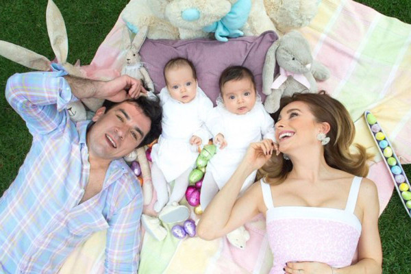Jorge Salinas y Elizabeth Álvarez celebran la Pascua