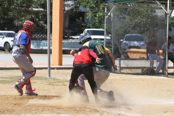 Mantenimiento supera por 12-9 a Cactus-Faciso.