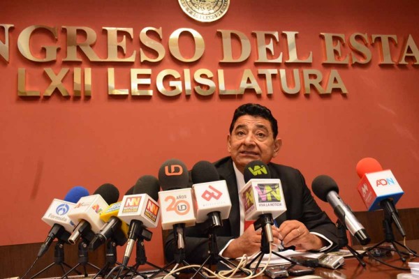 Presentan iniciativa de Ley de desplazados