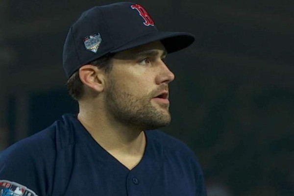 Nathan Eovaldi logra contrato de cuatro años más con Medias Rojas.
