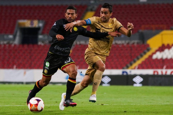 Dorados de Sinaloa doma de visita a Leones Negros