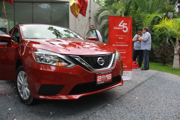 45 ANIVERSARIO Datemex premia con un auto la fidelidad de suscriptores