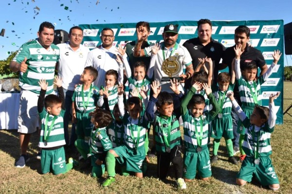 Santos Mazatlán se corona en la categoría Chupones.