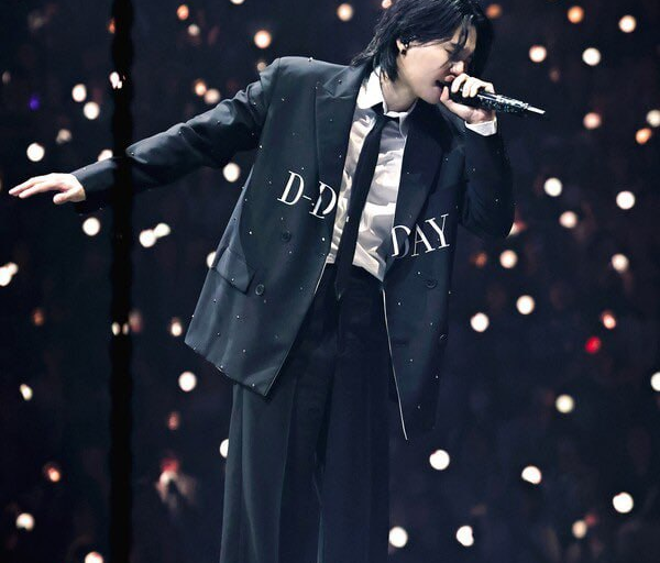 Suga de BTS anuncia conciertos encore “D-DAY” y planes de hacerlos en streaming