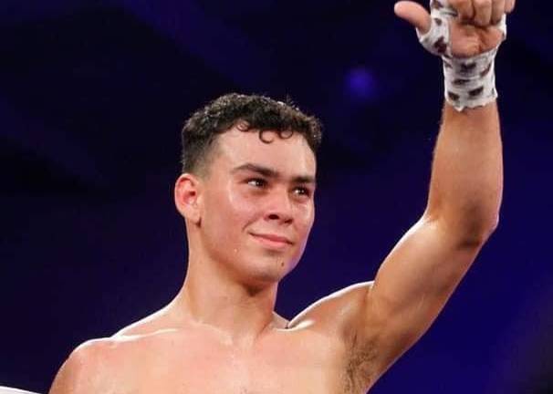 Christian Burgos subirá al ring este 1 de octubre.