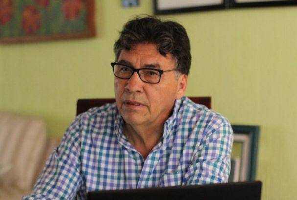 El politólogo Ernesto Hernández Norzagaray.