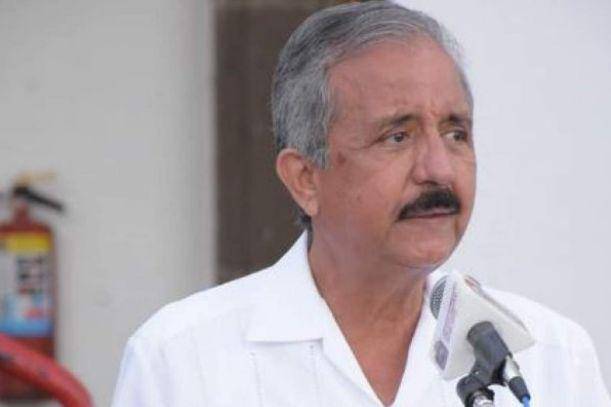 El Alcalde de Culiacán, Jesús Estrada Ferreiro.