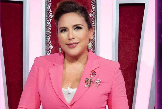 En entrevista con Yordi Rosado, Angélica vale recuerda el día que Emilio Azcárraga la vetó de Televisa.