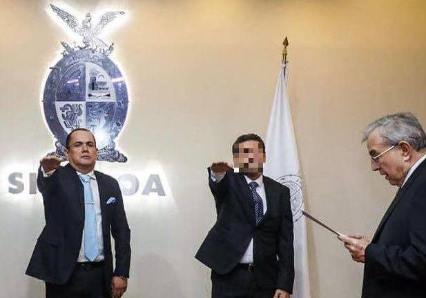 En 2021 Lázaro Gambino Espinosa rindió protesta como presidente de la Junta Local de Conciliación y Arbitraje del Gobierno del Estado.