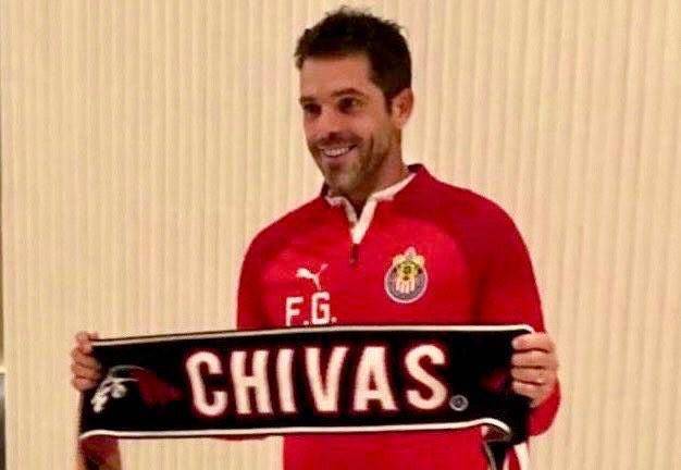 Fernando Gago ya estaría en Guadalajara para firmar como director técnico del Rebaño.