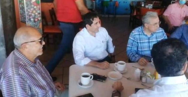 $!Cuén y ‘El Químico’ se reúnen con el Secretario General de Gobierno, pero niegan tratar el conflicto del Cabildo