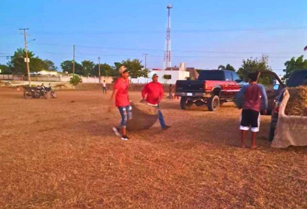 El campo de beisbol de la comunidad del Palmito del Verde luce renovado.