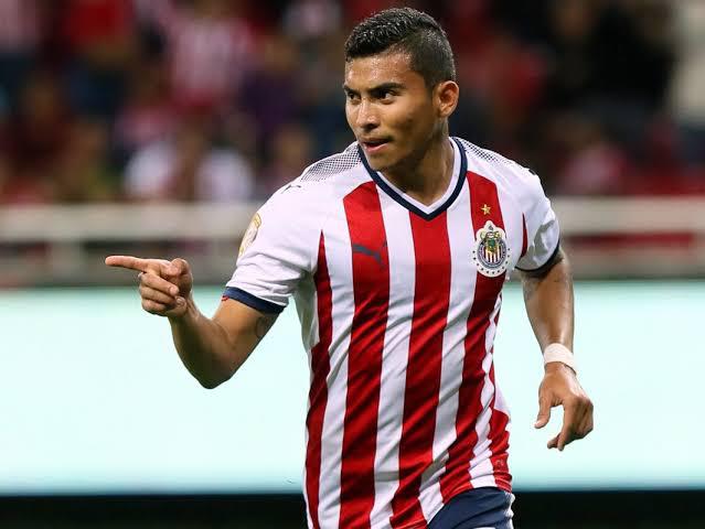 Estamos esperando que Orbelín decida, es un fichaje pedido en Chivas: Ricardo Cadena