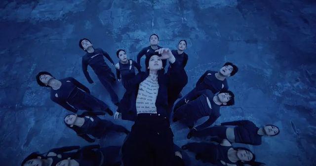 Jimin estrena el tema Set Me Free Pt.2 y rompe récords de reproducciones.