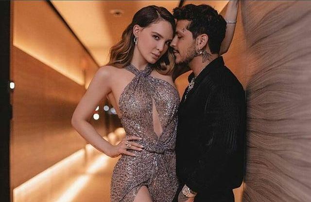 Christian Nodal hace desplante a Belinda en restaurante