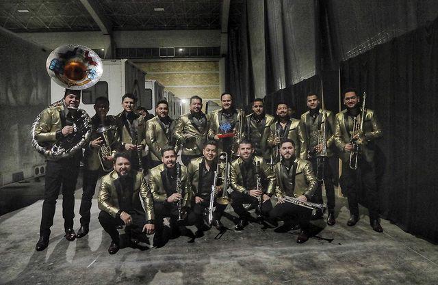 Inicia la Navidad para la Banda MS con ‘Paseo en trineo’
