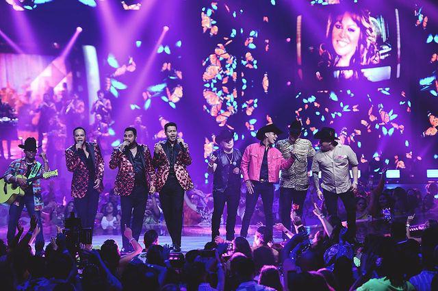 $!La Banda MS y Grupo Firme con su tributo a Jenni Rivera.