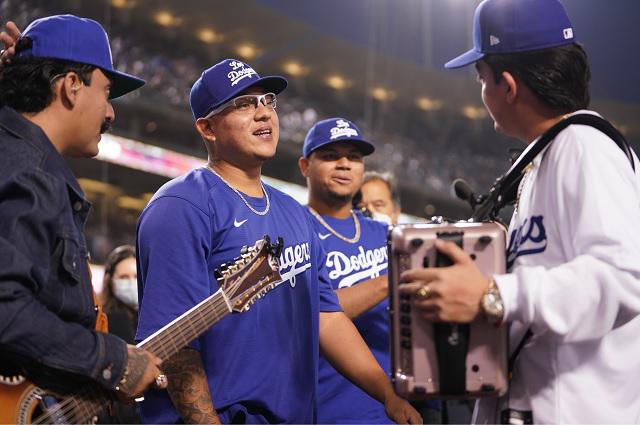 $!Julio Urías quiere poner su nombre junto al de Fernando Valenzuela