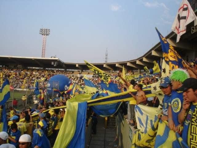 $!Dueños del futbol no erradican las barras porque son parte de su negocio: académicos