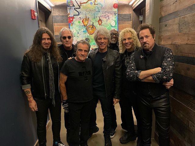 Jon Bon Jovi da positivo al Covid-19 justo antes de un concierto en Miami