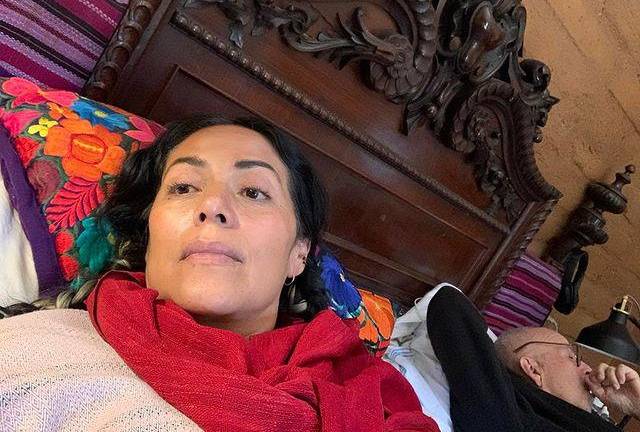 Lila Downs se recupera en su casa.
