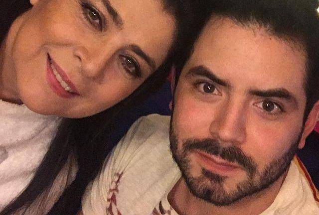 Victoria Ruffo y José Eduardo Derbez.