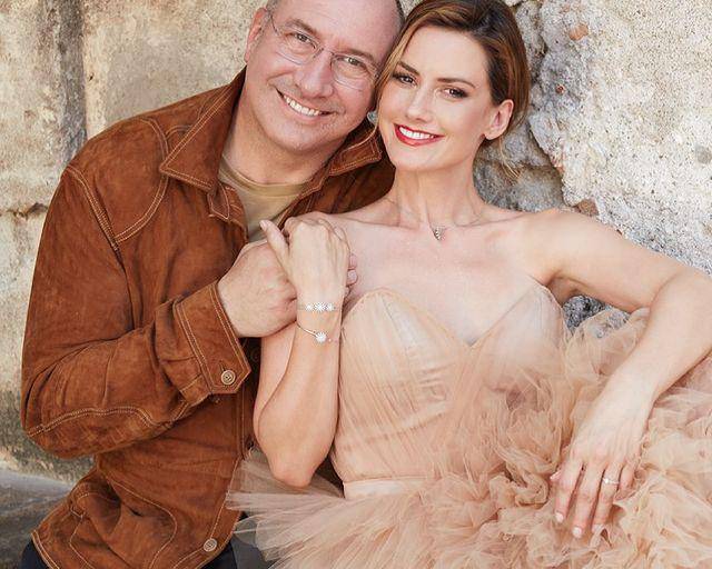 Revela planes Altair Jarabo tras su boda en París