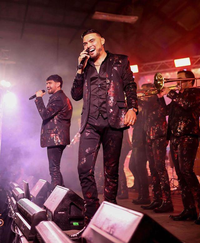 $!Geovanni Mondragón es uno de los vocalistas de El Recodo.