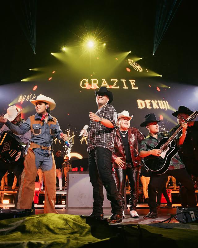$!Grupo Firme.
