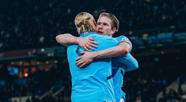 Manchester City se impone por 3-1 al Plymouth.