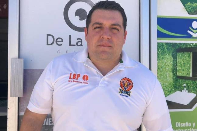 Alejandro Estrada deja la presidencia de la Liga de Baloncesto del Pacífico.