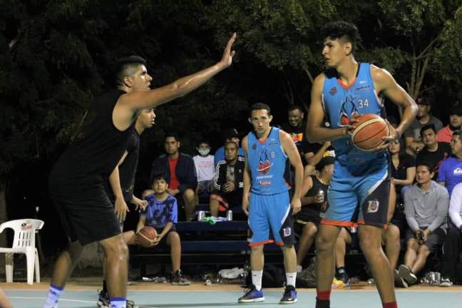 Miguel e Irving Martínez Crespo comparten sus mismos sueños.