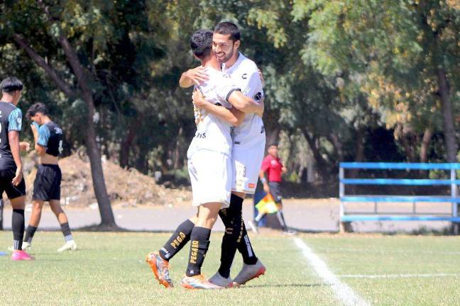 Dorados aprovechó su localía ante el último lugar del Grupo 15.