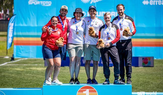 Alejandra Valencia y Matías Grande se consagraron campeones del mundo en tiro con arco.