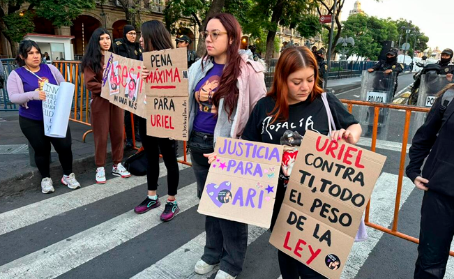 Familiares de Ariadna Fernanda exigen pena máxima para Fiscal de Morelos