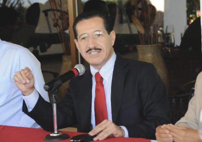 Ney González, ex gobernador Nayarit, prófugo de la justicia, tiene 2 órdenes de aprehensión en su contra