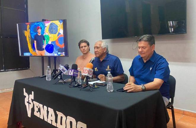 En rueda de prensa dan los pormenores del evento.