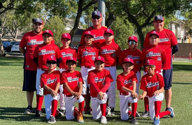 El Team Internacional logró conquistar el título de campeón en el Memorial Day Tournament.