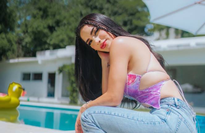 Kimberly Loaiza