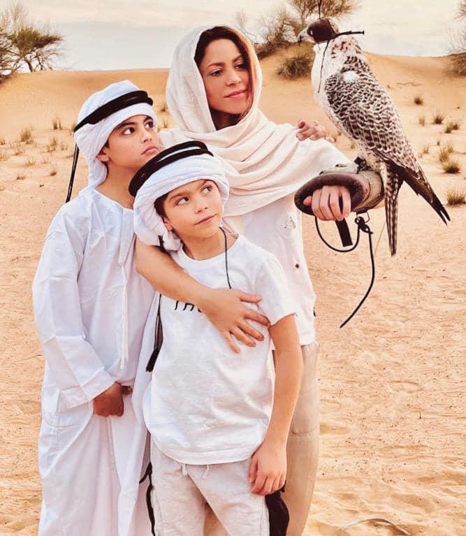 $!Disfrutan famosos una Navidad en familia