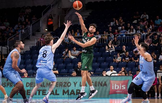 México avanza al Mundial con su triunfo ante Uruguay.