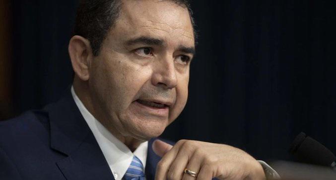 EU acusa al congresista de Texas, Henry Cuellar, de presuntamente recibir sobornos de un banco en México